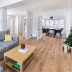 chelsea extra stamford oak laminate floored room2